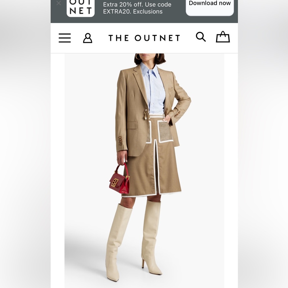 Burberry wool skirt with tag